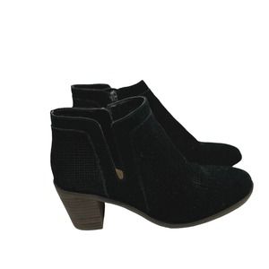Lucky Brand Women’s 8 Black Perforated Double Side Zip Suede Booties
